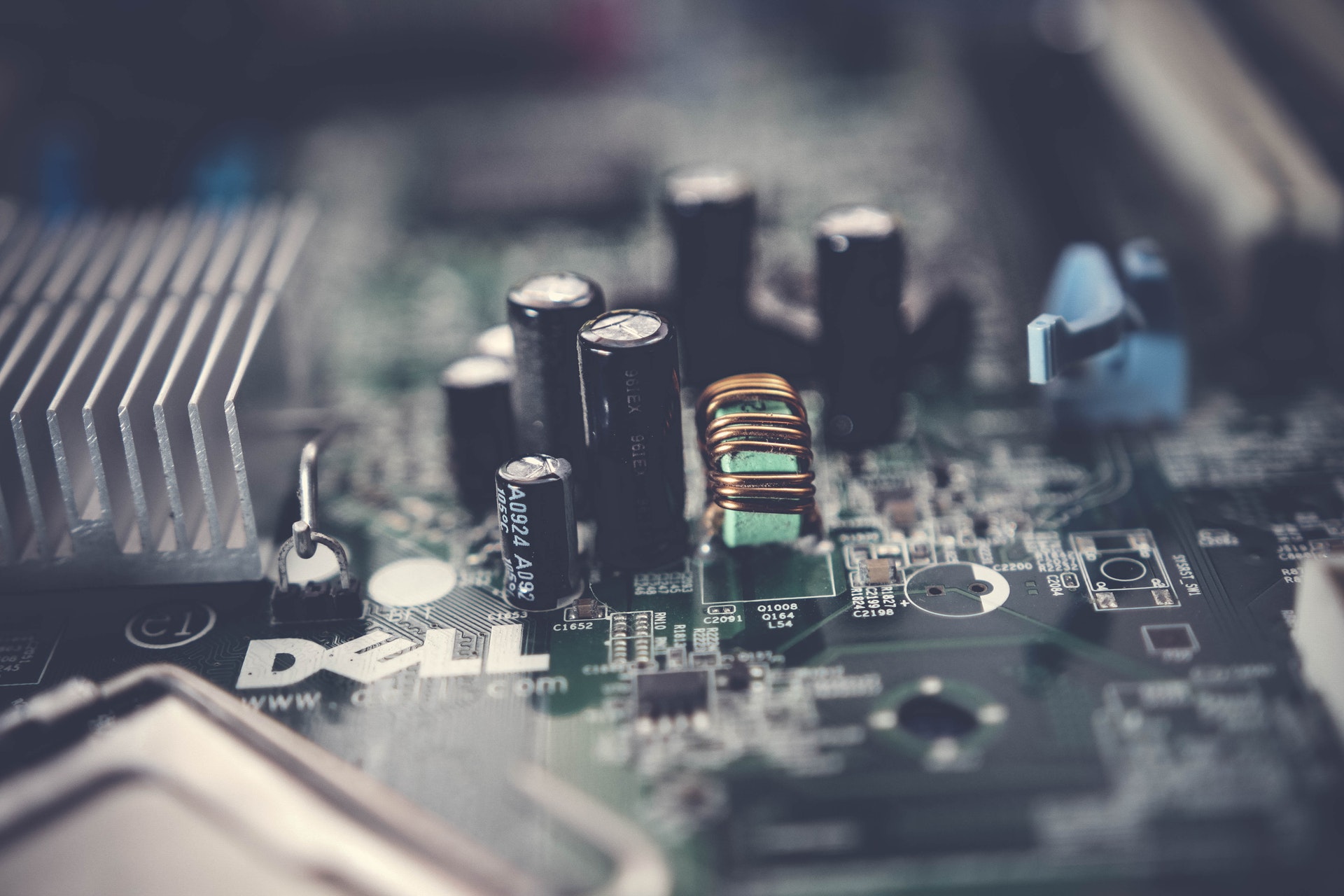 blurred-background-board-chips-1432669.jpg